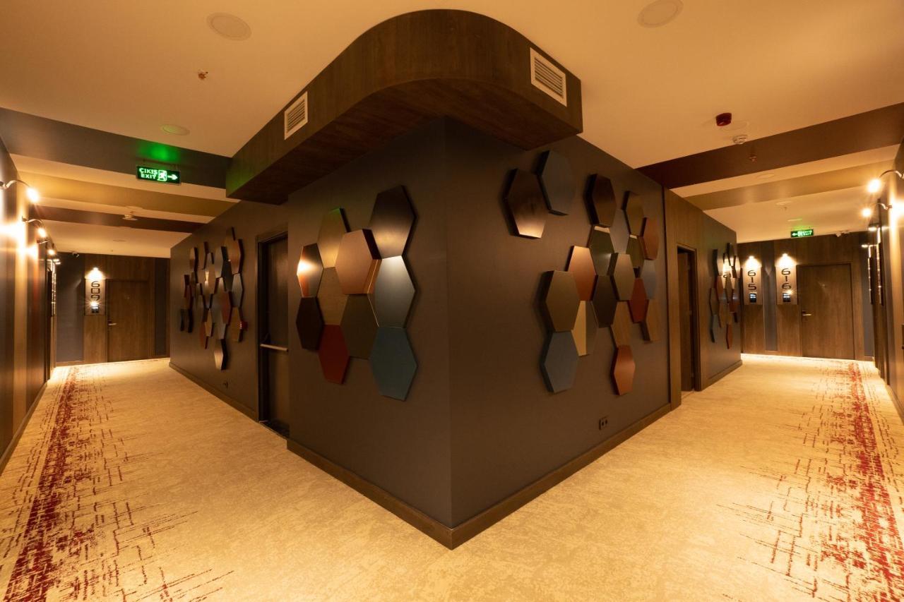Ramada Encore By Wyndham Istanbul Avcilar Extérieur photo